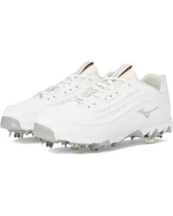 Mizuno 9-Spike Swift 8 Low Metal | Sneakers & Athletic Shoes