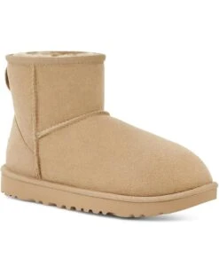 UGG Classic Mini II | Boots -Daily Wear Shop 61vYPcOl7TL. AC SR736920