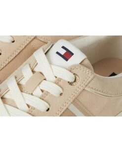 Tommy Hilfiger Badria2 | Sneakers & Athletic Shoes -Daily Wear Shop 71F MxfybhL. AC SR736920