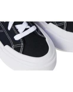 Converse Kids Chuck Taylor® All Star® (Big Kid) | Sneakers & Athletic Shoes -Daily Wear Shop 71FbVTQSRGL. AC SR736920
