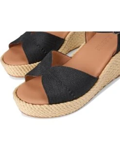 Gentle Souls by Kenneth Cole Nola | Heels -Daily Wear Shop 71G8fD1sx3L. AC SR736920