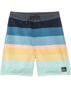 Quiksilver Kids Everyday Massive (Big Kids) | Shorts