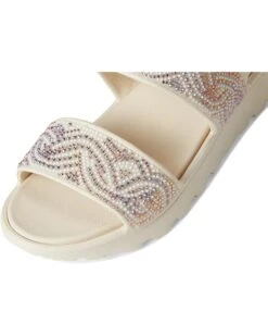 SKECHERS Foamies Arch Fit Footsteps Double Band with Rhinestones | Sandals -Daily Wear Shop 71uAZfO64cL. AC SR736920