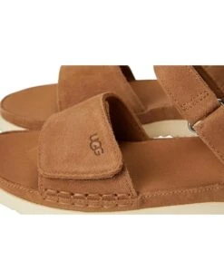 UGG Kids Goldenstar (Little Kid/Big Kid) | Sandals 15 UGG Kids Goldenstar (Little Kid/Big Kid) | Sandals -Daily Wear Shop 810rC5ZlFOL. AC SR736920