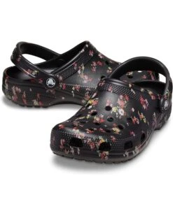 Crocs Classic Clog - Seasonal Graphic | Clogs