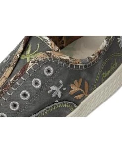 Blowfish Malibu Super Sweet Slip On Shoes | Sneakers & Athletic Shoes -Daily Wear Shop 813xgvjCRL. AC SR736920