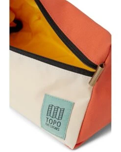 Topo Designs Dopp Kit | Luggage -Daily Wear Shop 81kMX6wY56L. AC SR736920