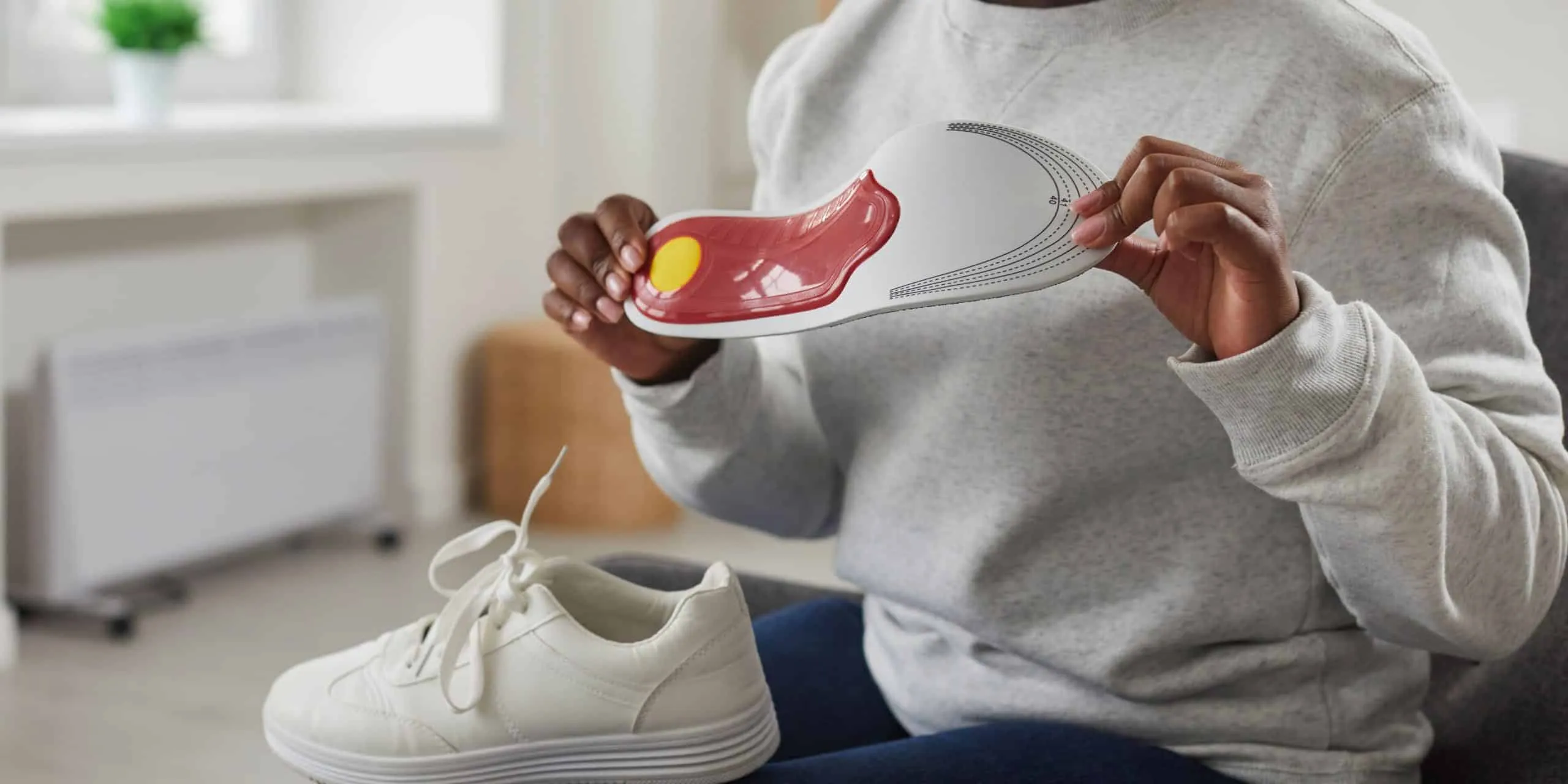 Daily Wear Shop -Daily Wear Shop Step into Comfort The Importance of Proper Footwear for Healthy Feet Featured Image scaled 1